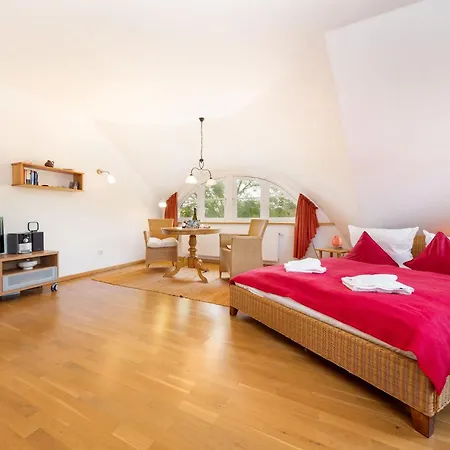 Ferienwohnung, Land, Ruhe, Ruegen アパート Burtevitz